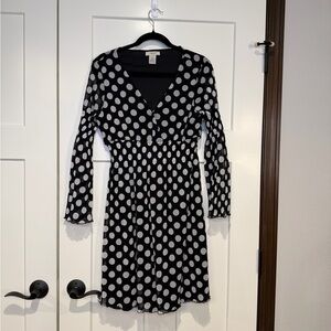 Vertigo Paris Black and White Long Sleeve Dress